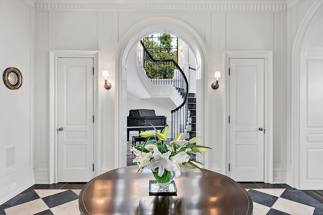 Inside the Mind of Luxury Real Estate Agent Brian Milton