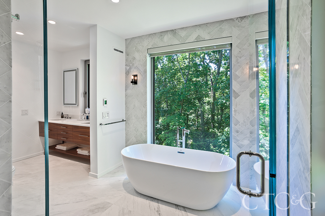 Environmentally Friendly Home Tub