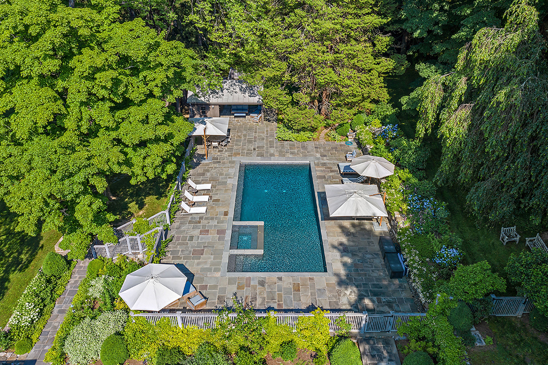 Actor Hank Azarias Charming Estate In Bedford Corners Wants 3 25m Pool Aerial