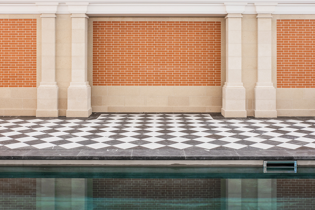 First Hotel On Palace Of Versailles Grounds Will Finally Open This Summer Spa Valmont Piscine Interieure