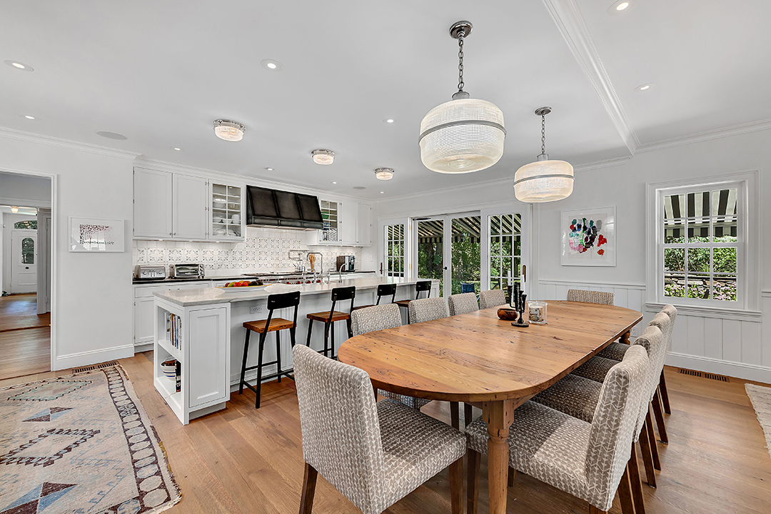 Actor Hank Azarias Charming Estate In Bedford Corners Wants 3 25m Kitchen B