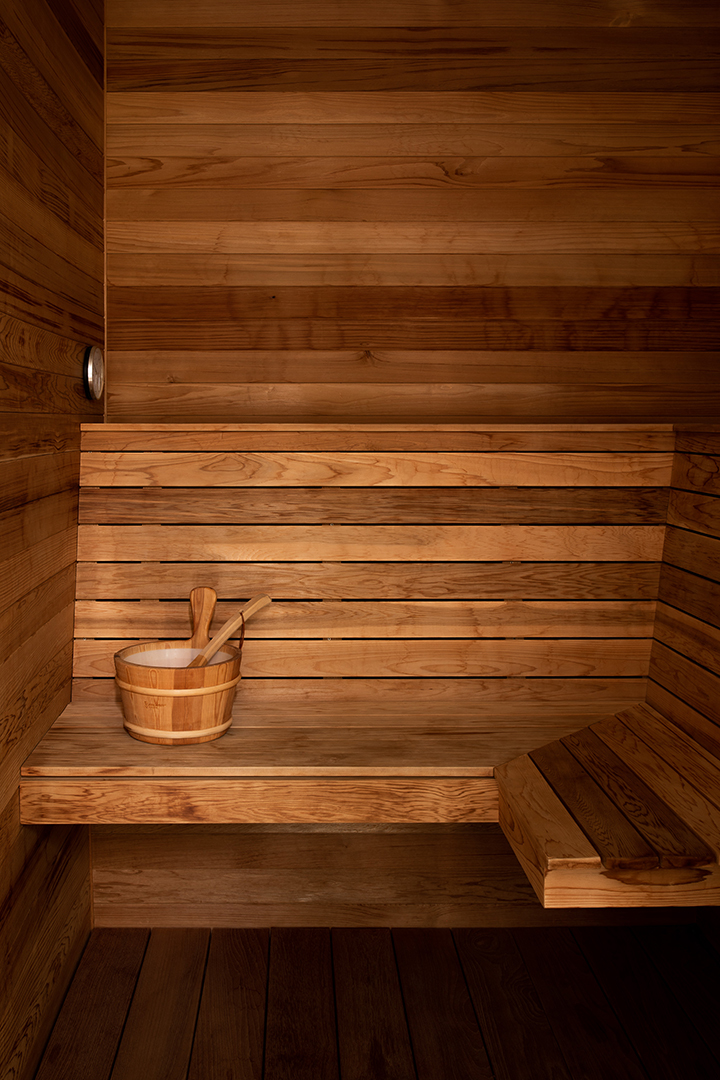 Pamela Andersons Longtime Malibu Home Lists For 14 9m Sauna