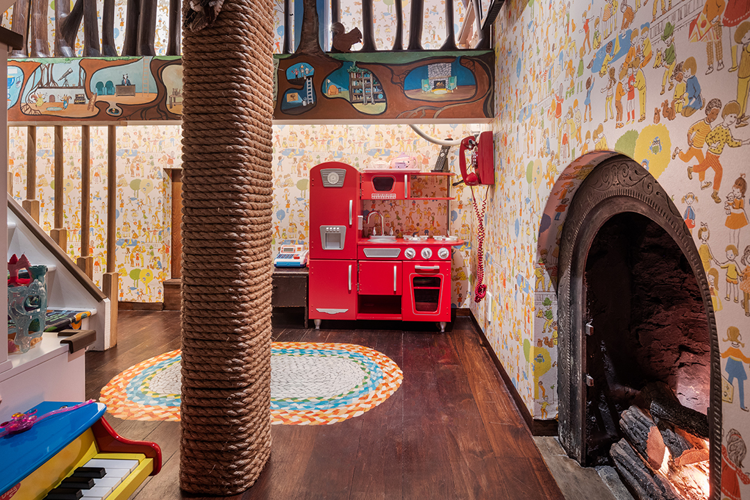 Jimmy Fallons Nyc Penthouse Lists And Its As Fun As One Would Imagine Playroom