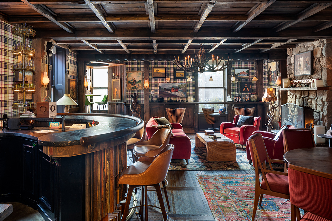 Jimmy Fallons Nyc Penthouse Lists And Its As Fun As One Would Imagine Saloon B