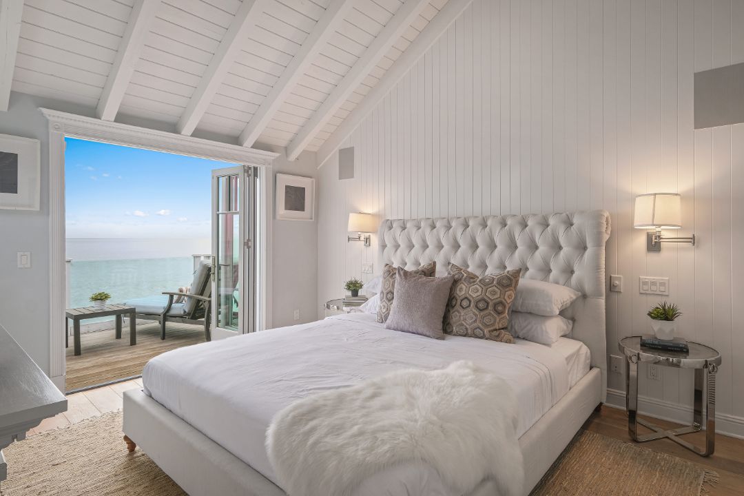 Judy Garland Former Malibu Beachfront Bedroom Balcony