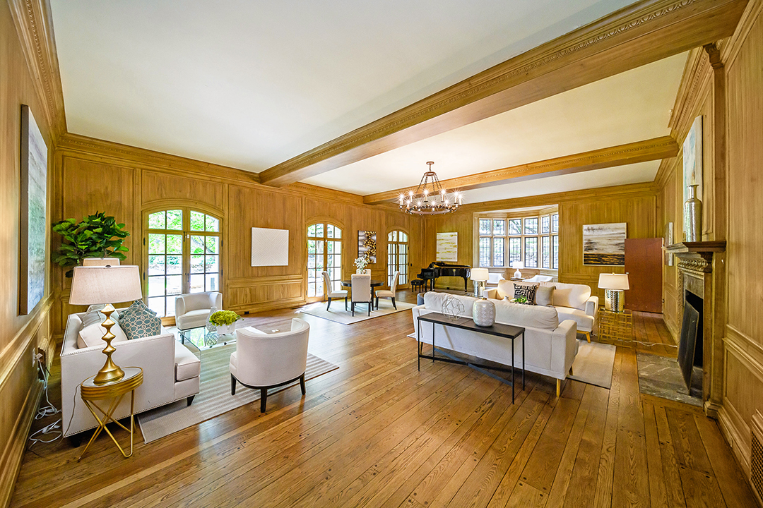 Bing Crosbys Former Bay Area Home Hits The Market Living Room