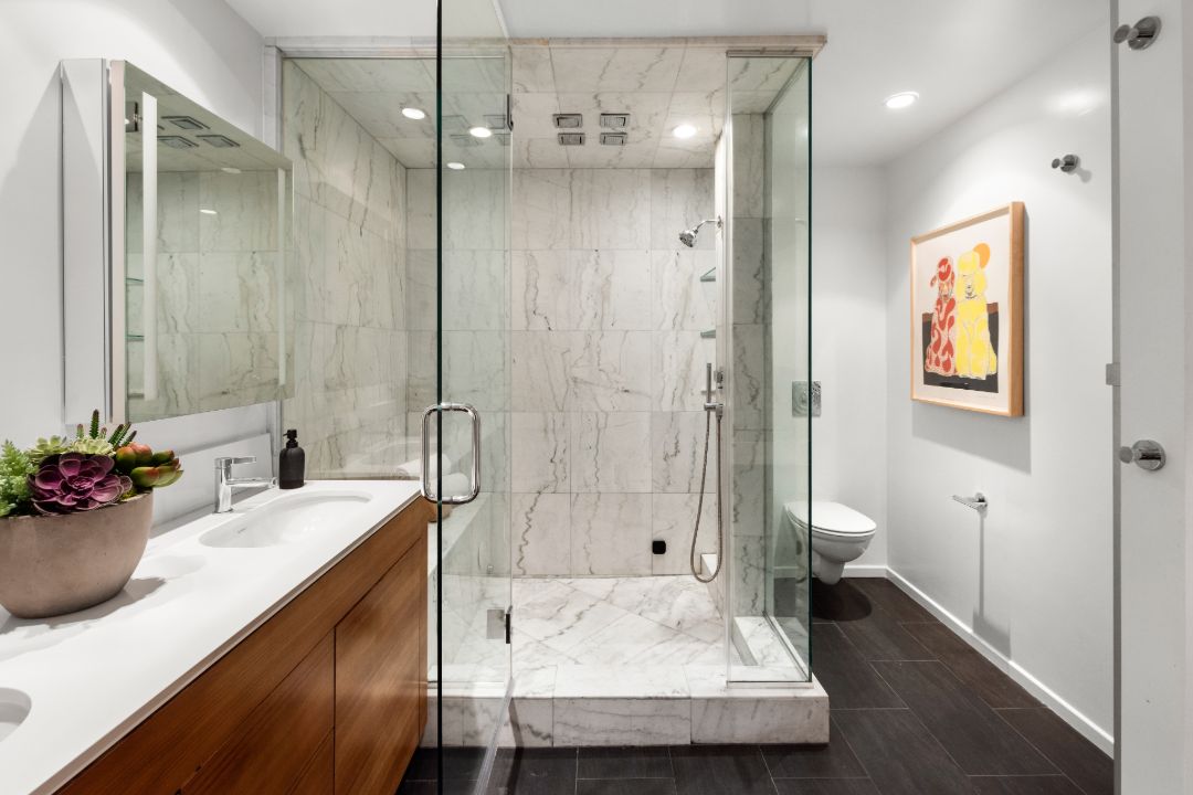 Sarah Silverman West Hollywood Home Bathroom I