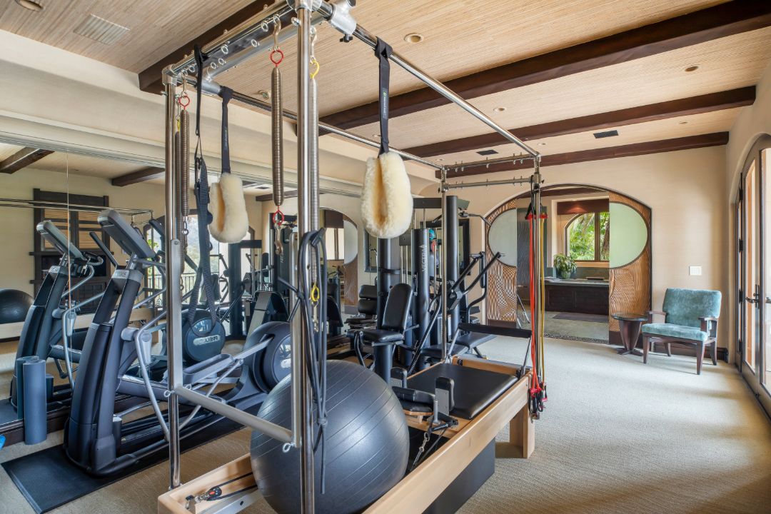 Full House Creator Beverly Hills Rental Home Gym