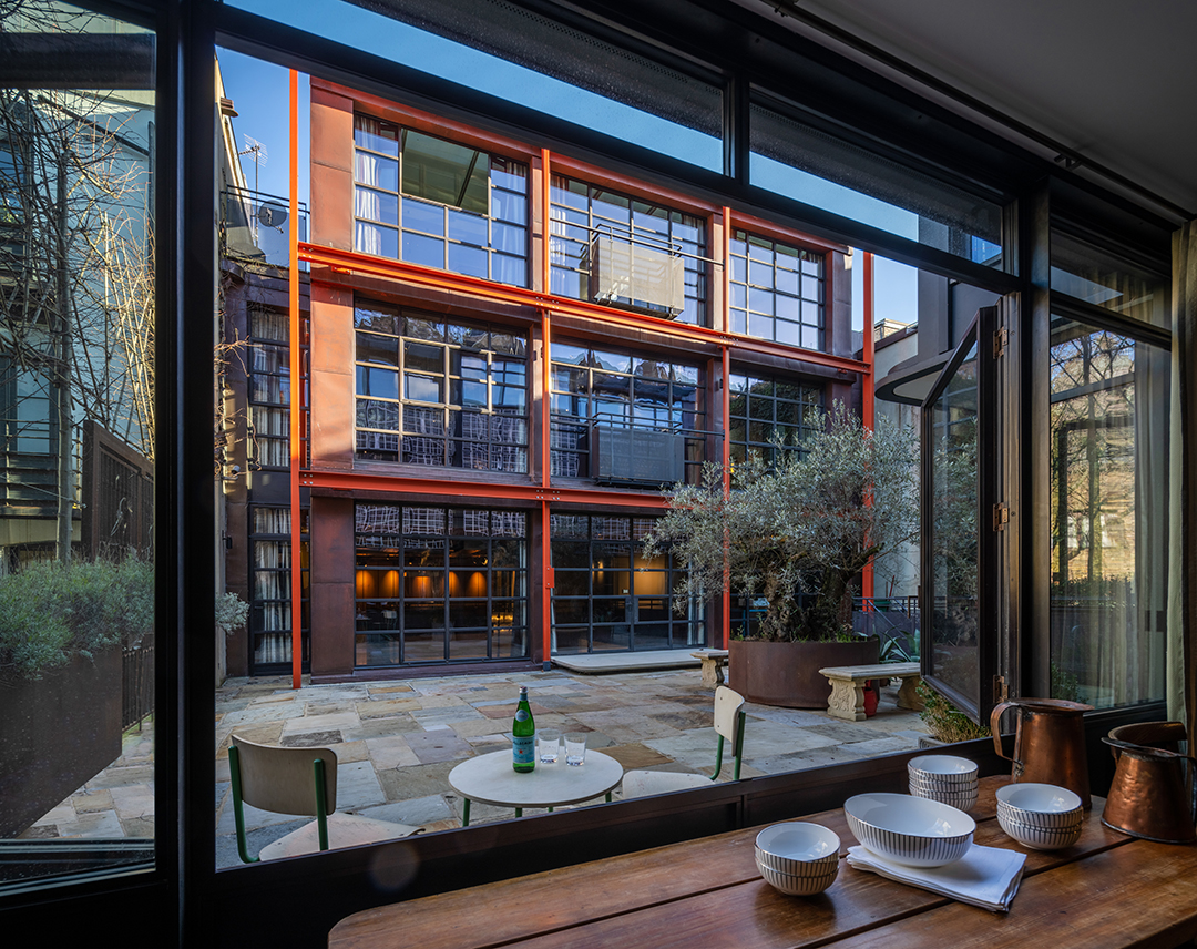 Tim Burtons Former Primrose Hill Home In London Seeks 20m Courtyard