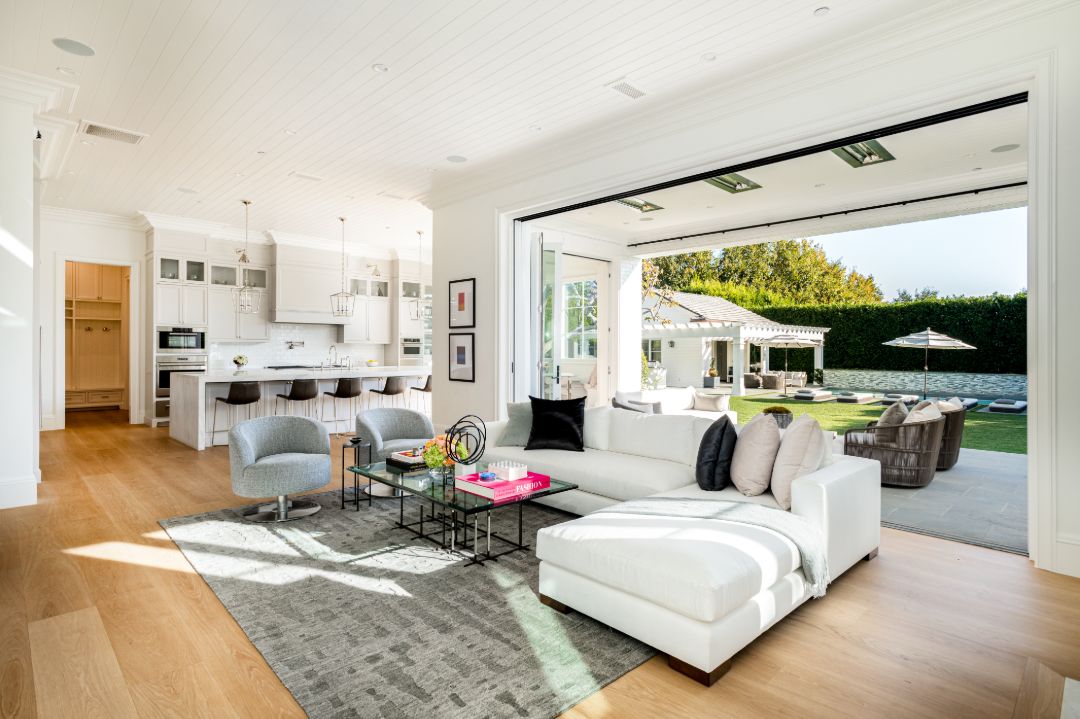 Chris Albrecht Starz Pacific Palisades Home Family Room