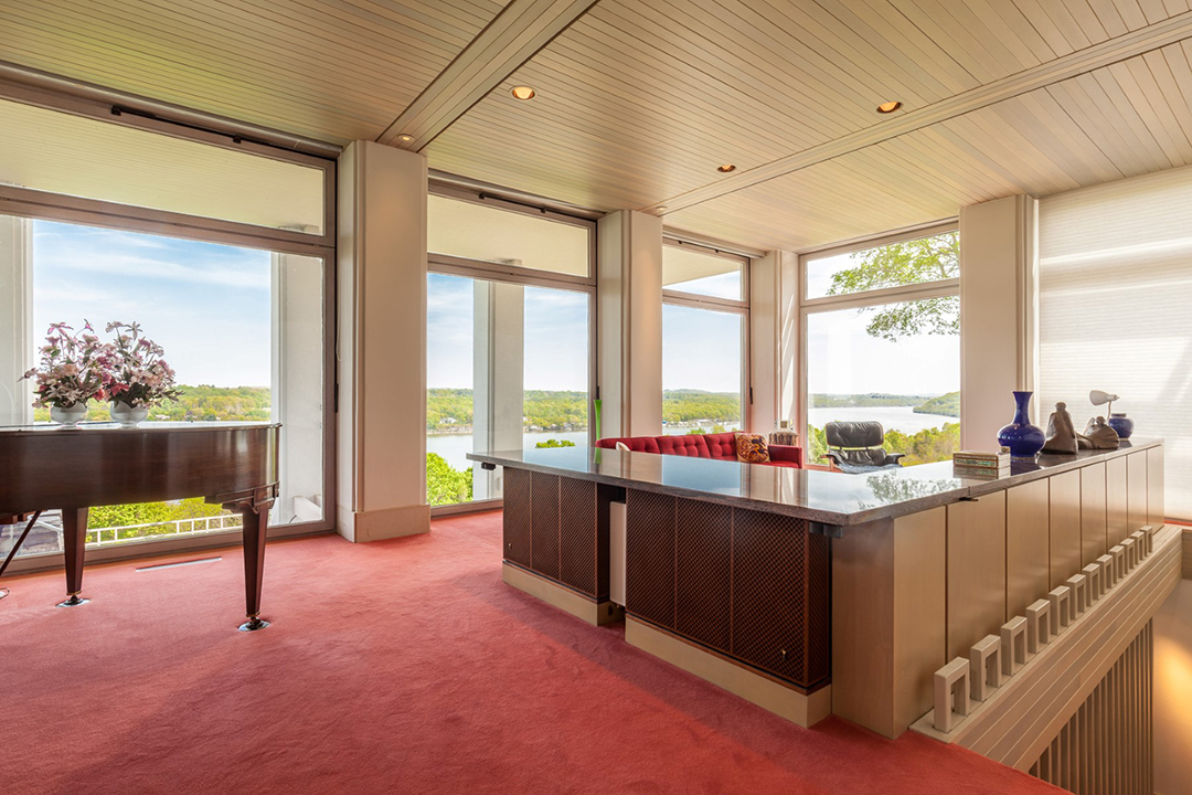 Norman Jaffe Home Bar