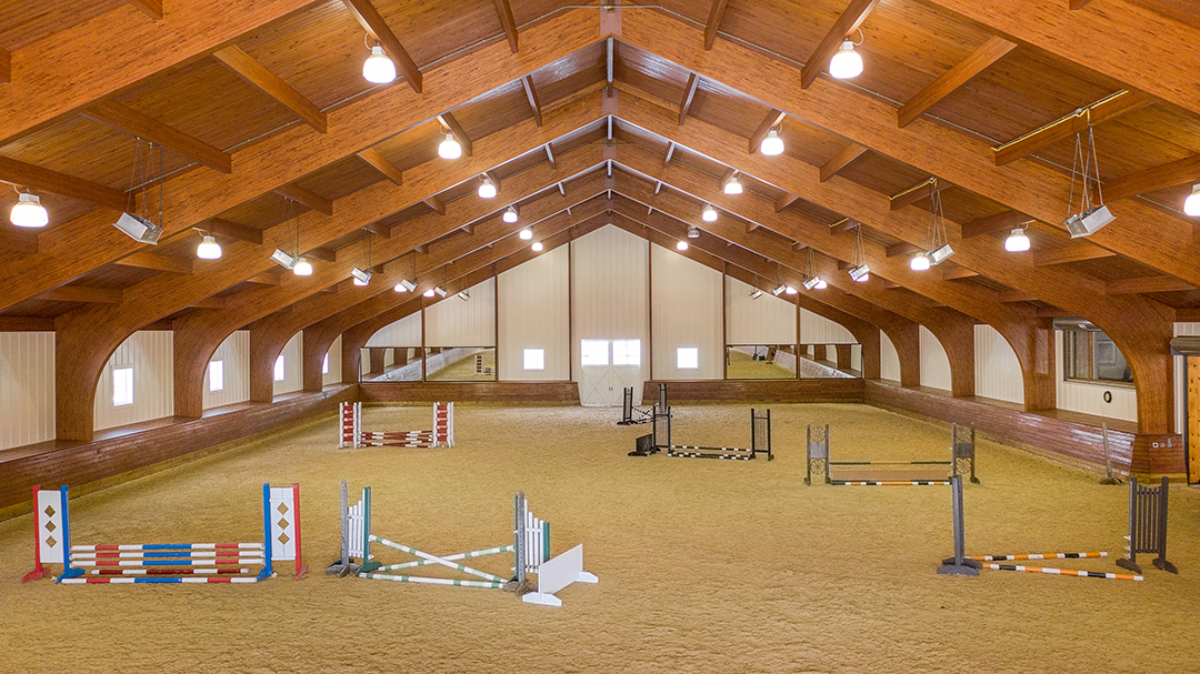 Mary Tyler Moore Former New York Equestrian Estate Lists For 4m Jumping