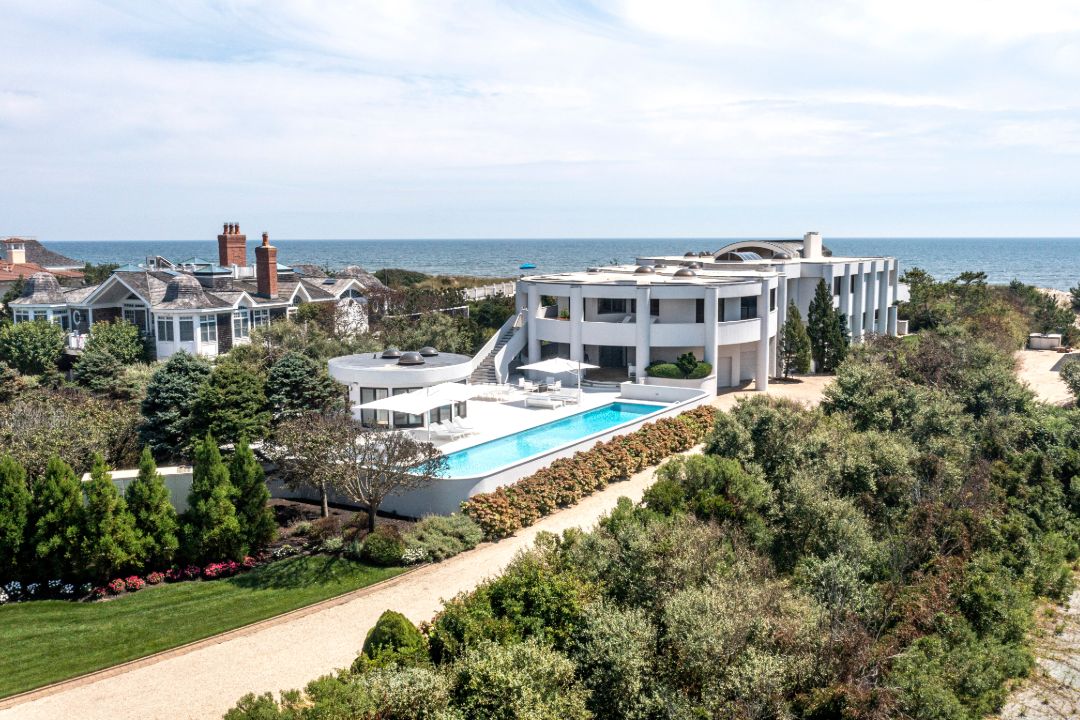 Quogue Village Hamptons Oceanfront Contemporary Property