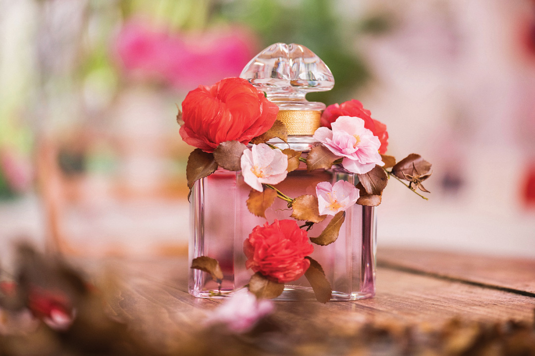 Learn How This Artisan Creates Intricate Flowers From Discarded Materials