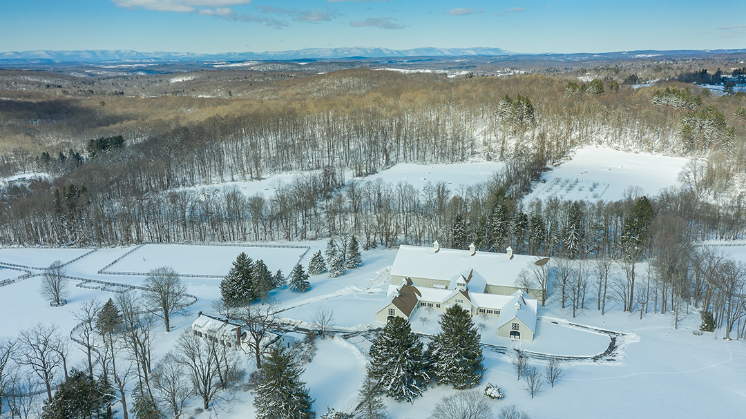 Mary Tyler Moore Former New York Equestrian Estate Lists For 4m Aerial
