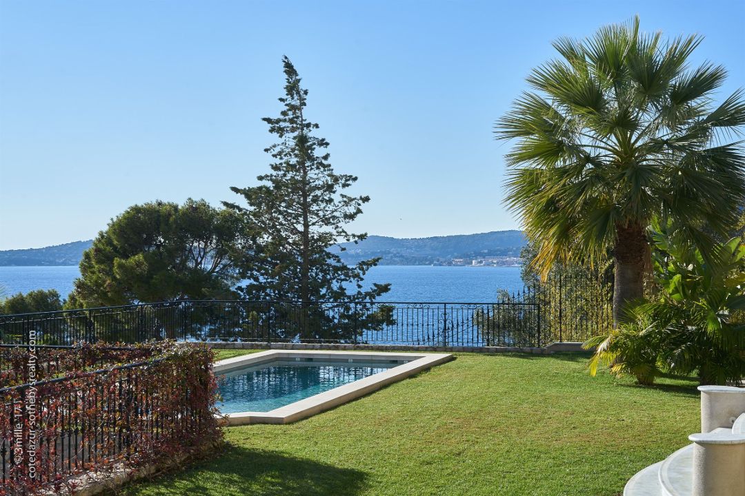 Cote Dazur France Belle Epoque Mansion Pool