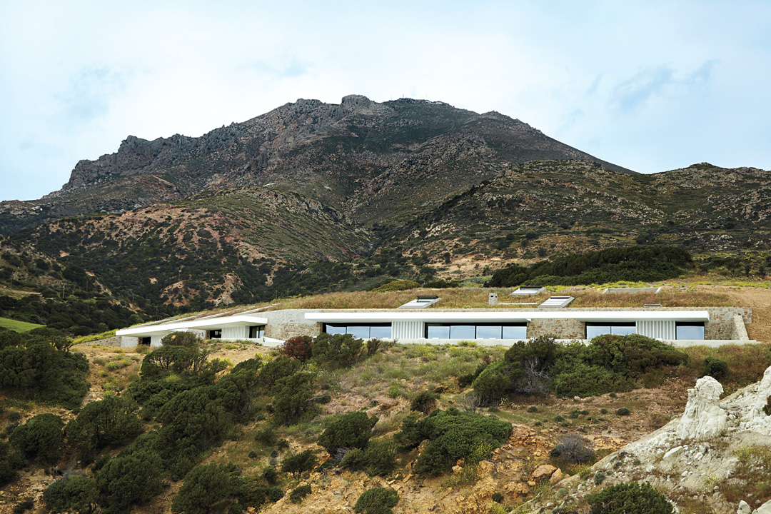 An Exquisite Bioclimatic Home On The Island Of Milos