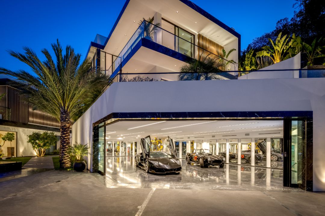 Bel Air Most Expensive Home With Nft Gallery 13
