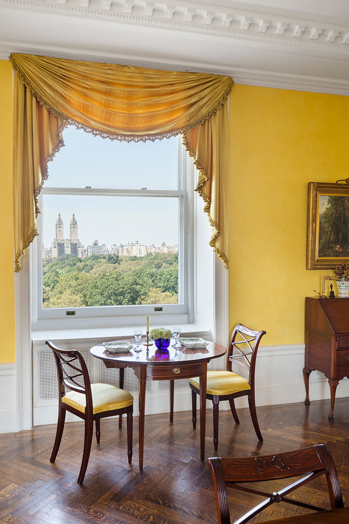 Harry Winston Once Called This 32 5m Upper East Side Stunner Home Table