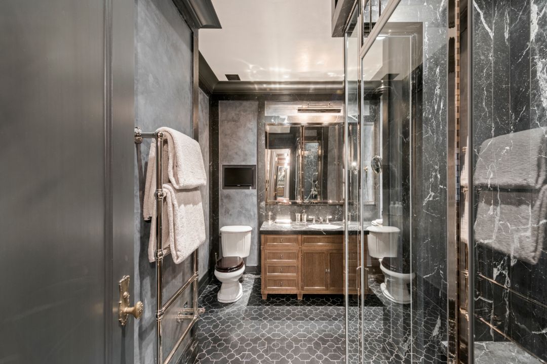 Plaza Hotel Astor Suite Gray Bath