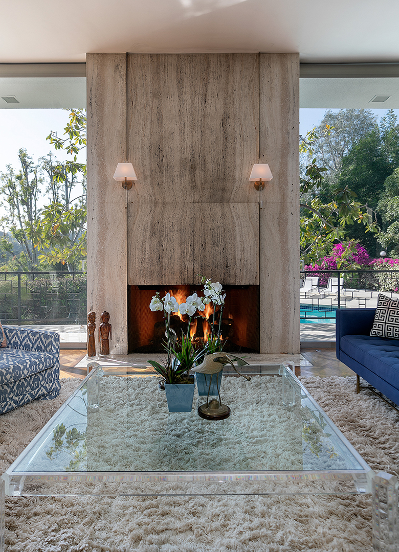 Mid Century Pasadena Home For Sale Fireplace