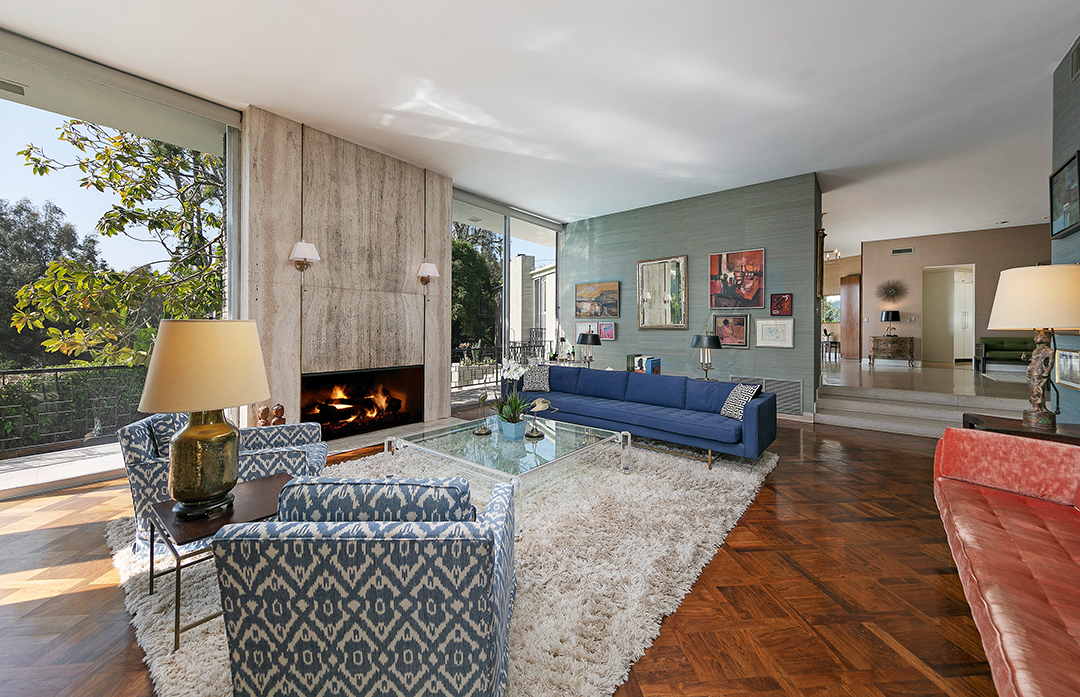 Mid Century Pasadena Home For Sale Great Room