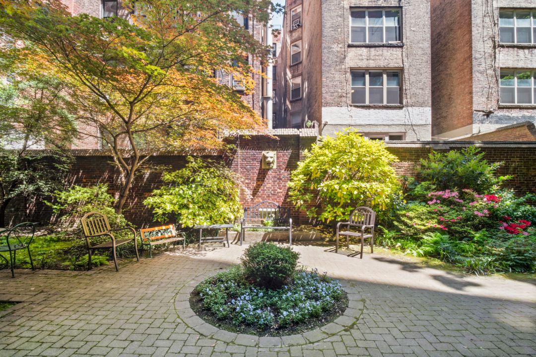 Novelist El Doctorow Sutton Place East 57 Street Apartment Courtyard