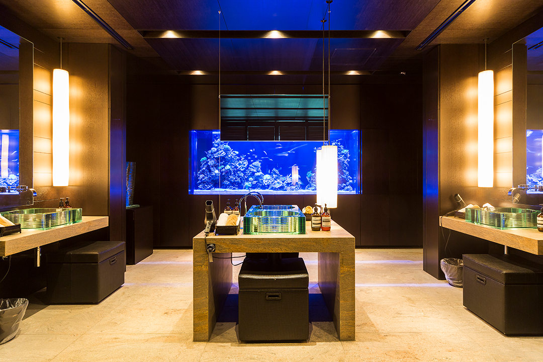 Waterfront Home In Japan Bathroom