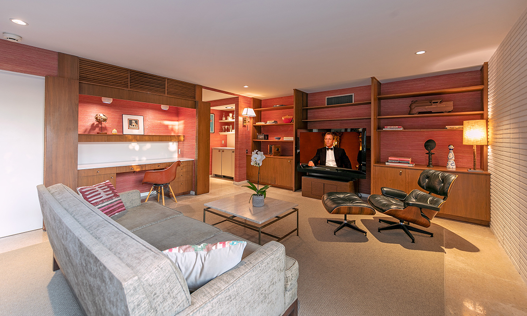 Mid Century Pasadena Home For Sale Television Room