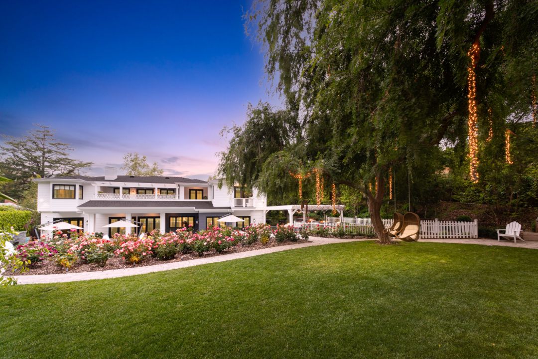 True Religion Cofounder Royal Oaks Encino Traditional Home Lawn