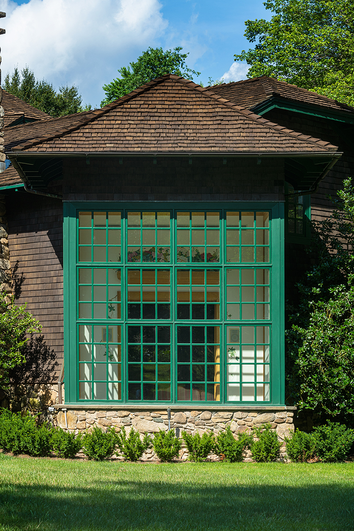 Robert A M Stern Designed This Arts Crafts Style Home For Sale In Greenwich Exterior Windows