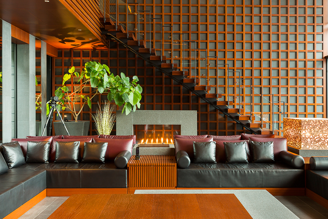 Waterfront Home In Japan Living Room