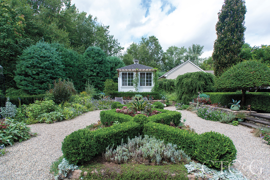 Garden pavilion in sunken garden