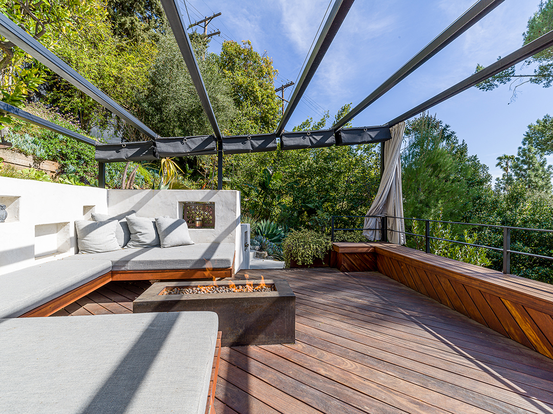 Modern Family Star Parts Ways With Enchanting Spanish Style Home Deck