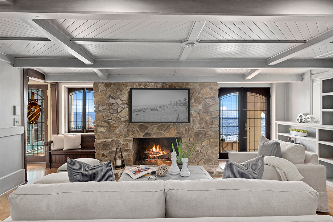 Bette Davis Laguna Beach Home Family Room