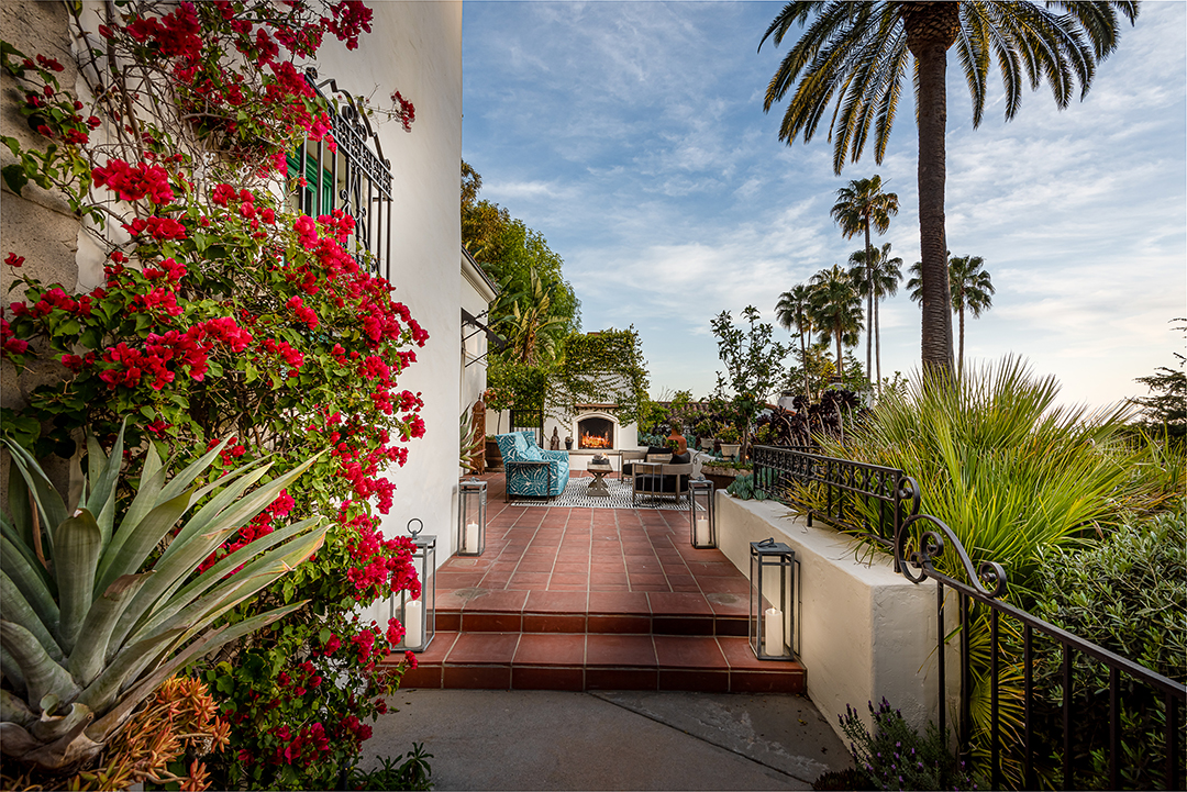 Modern Family Star Parts Ways With Enchanting Spanish Style Home Patio
