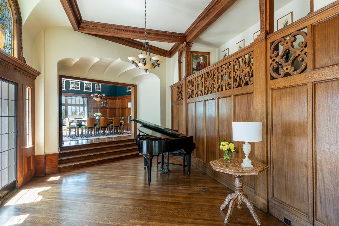 Dodgers Owner Laughlinpark Los Feliz Estate Grand Piano