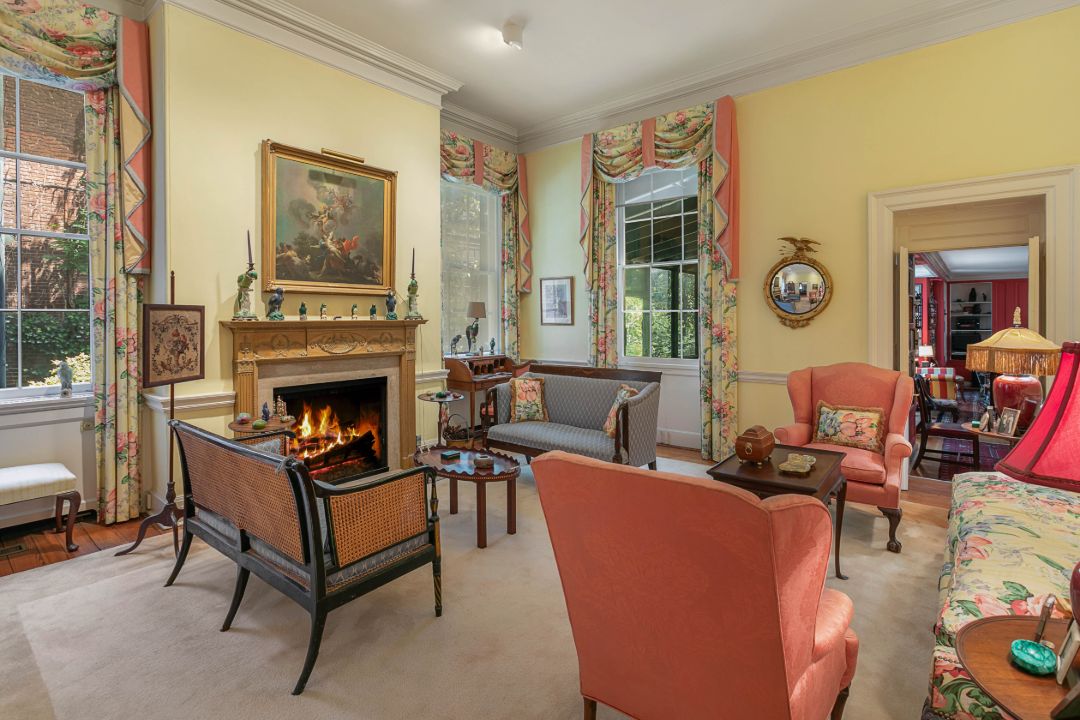 Historic Georgetown Federalist Temporary Home To Jackie Kennedy Sitting Room