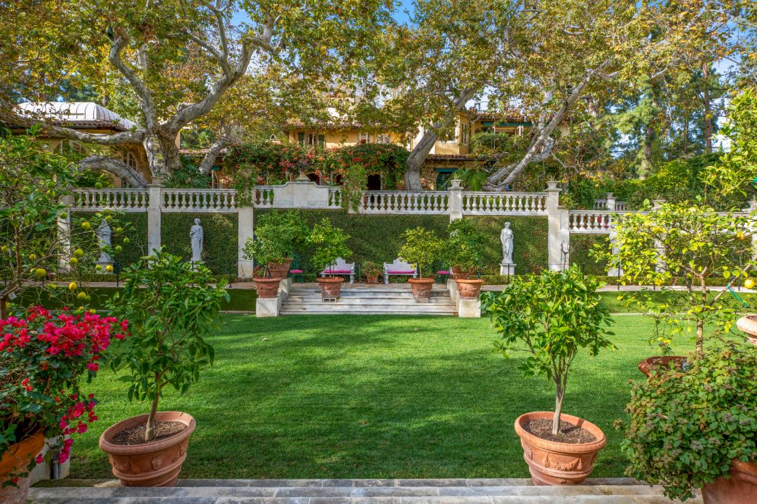 Howard Ruby Yvette Mimieux Bel Air Italian Villa Estate David Jones Lawn II