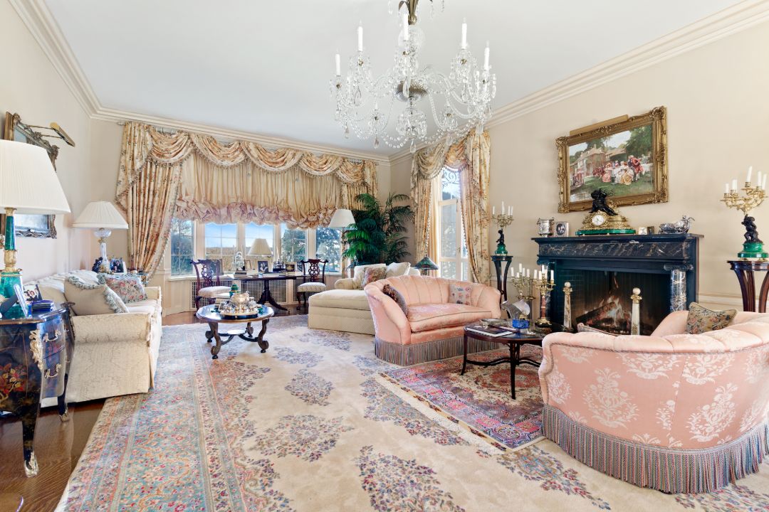 Rockefeller Gold Coast Long Island Mansion Sitting Room