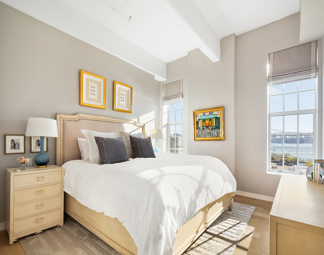 4 Expert Tips For Sellers Right Now In New York City Bedroom