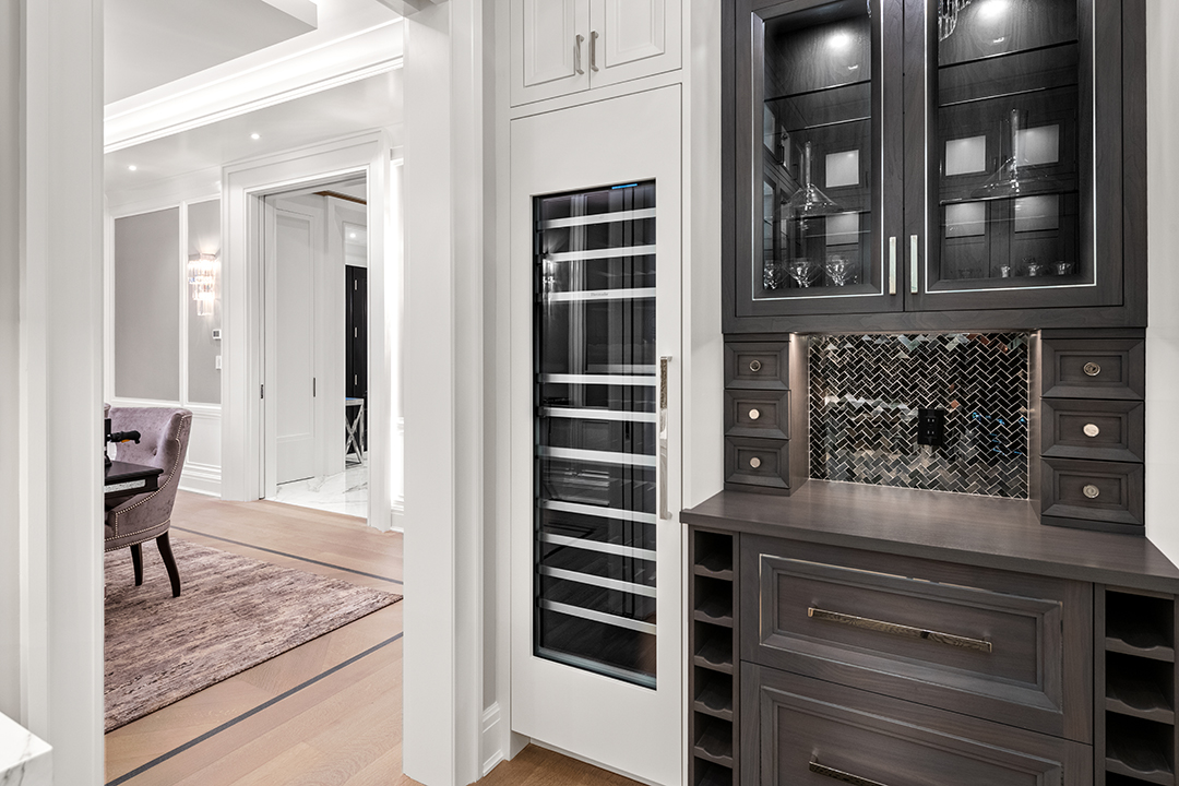 Lavish Backcountry Greenwich Estate Asks 17 5m Butlers Pantry