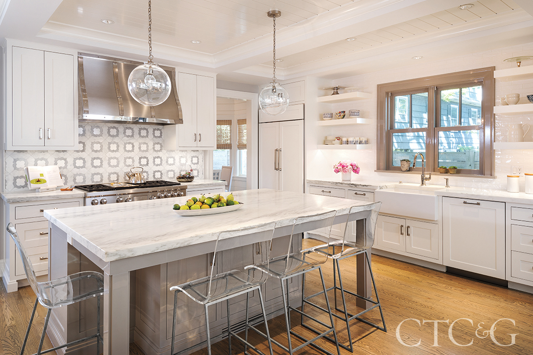 Kitchen design with stainless steel appliances