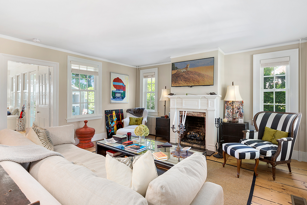 Luann De Lesseps Sag Harbor Home Is Available To Rent For The Summer Den