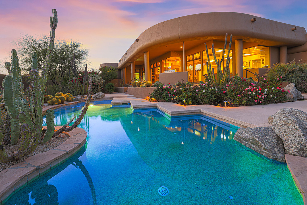 Scottsdale Troon Country Club Golf Course Backyard