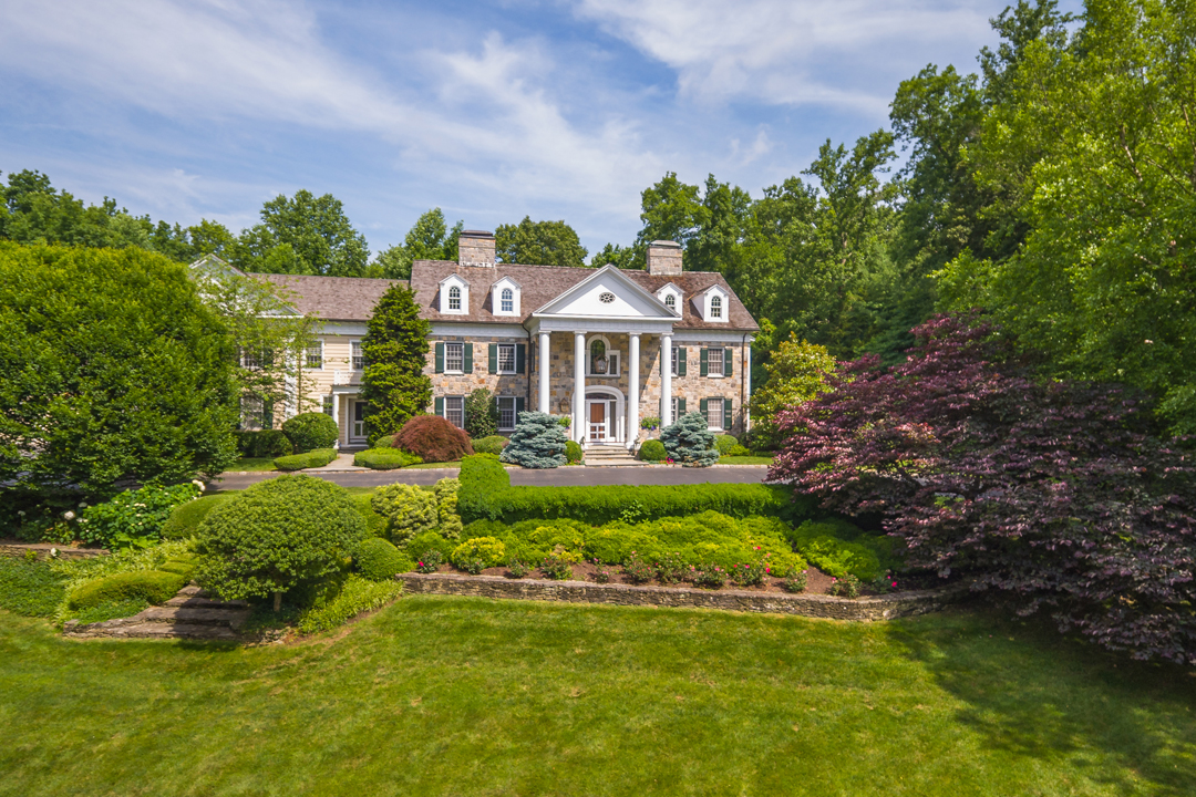 Top Agent Cindy Raney Talks Connecticut Real Estate And Shares Advice Laurel Exterior Daytime