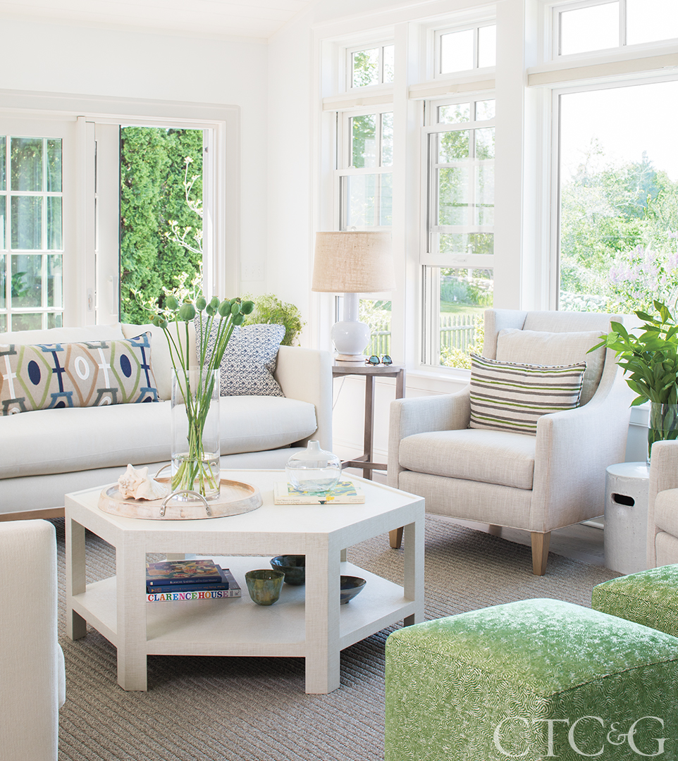 Robson Leonard Designs Manhattan Couple Coastal Vacation Cottage Seating