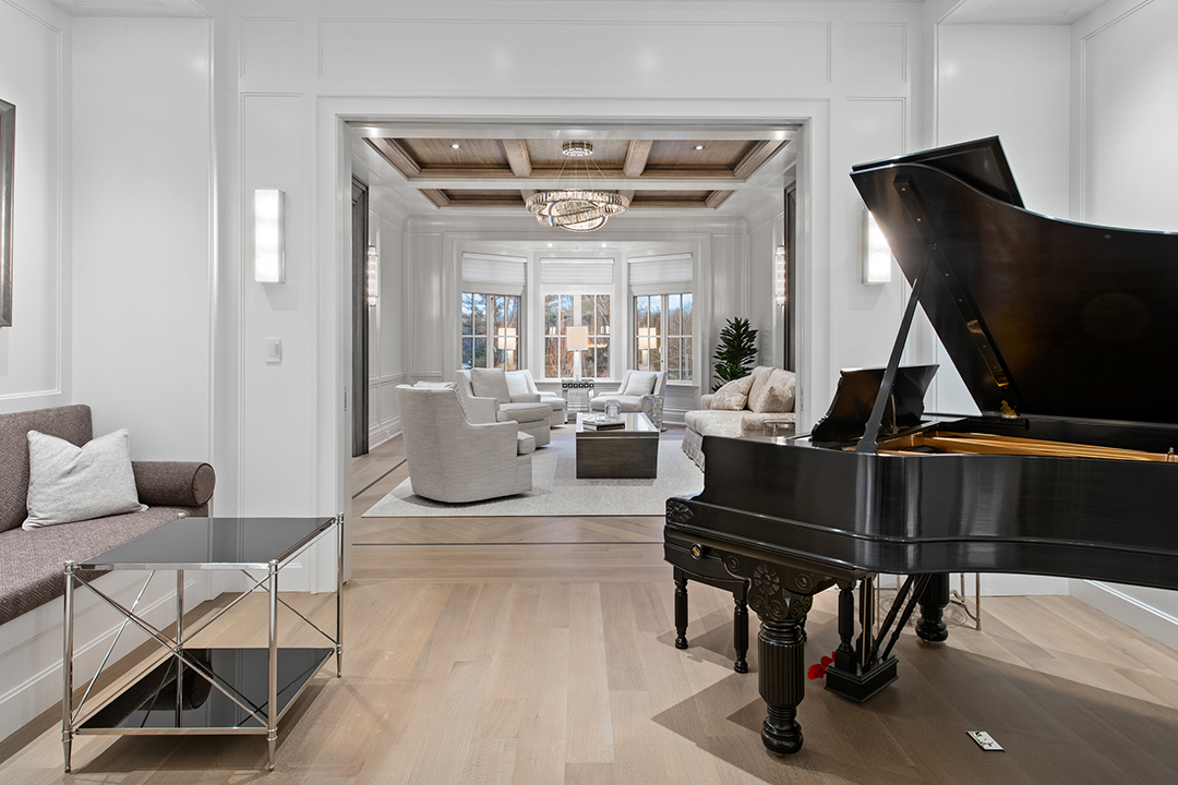 Lavish Backcountry Greenwich Estate Asks 17 5m Music Room
