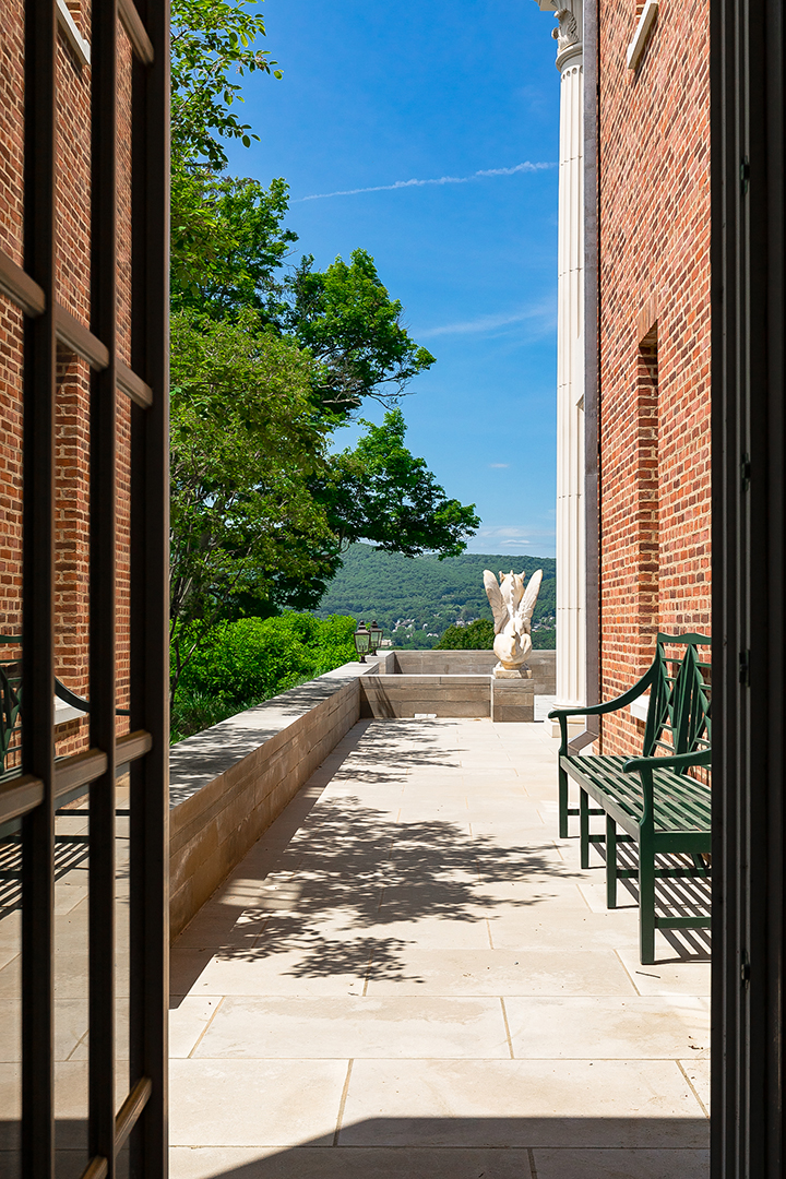 Hudson Valleys Historic Circa 1864 Sloan Estate Lists For 11 25m Balcony