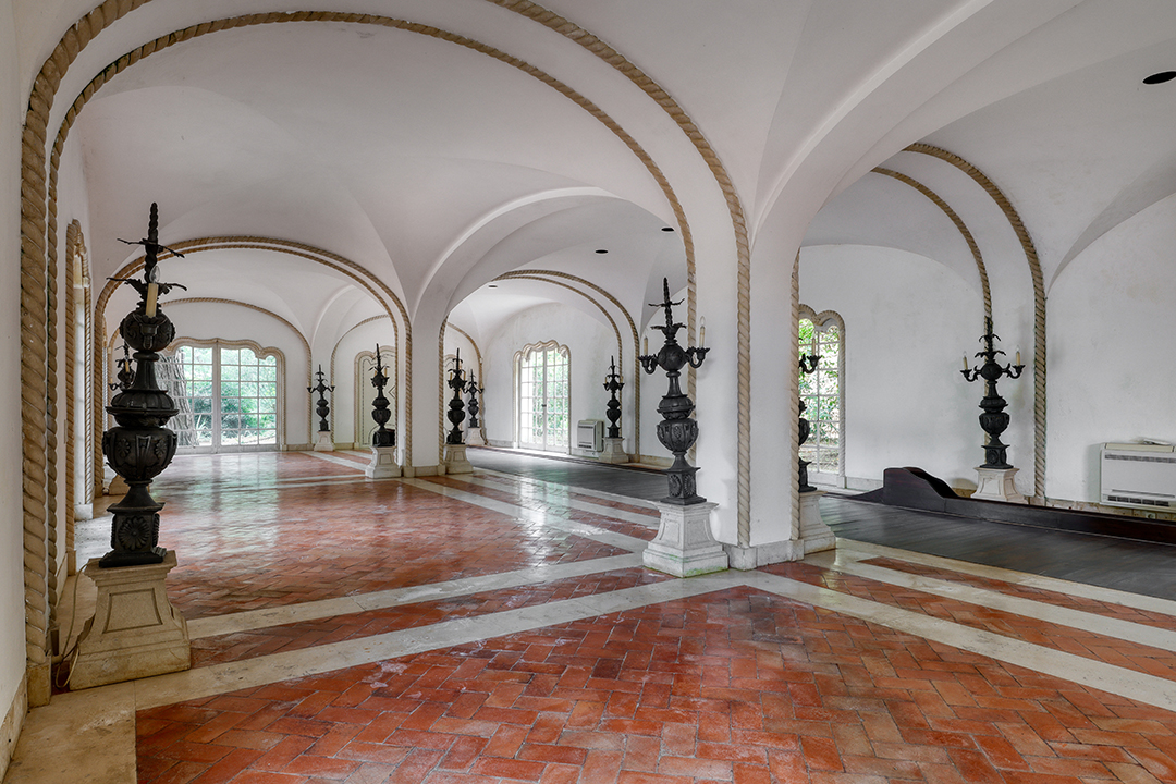 Quinta Patino Palace Game Room